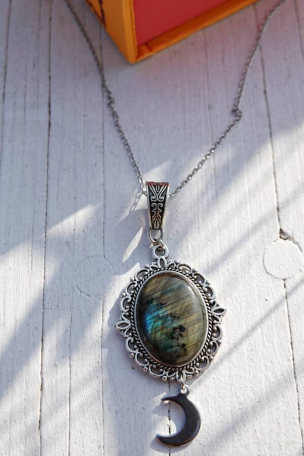 Collier “Lune de Labradorite” – Image 2